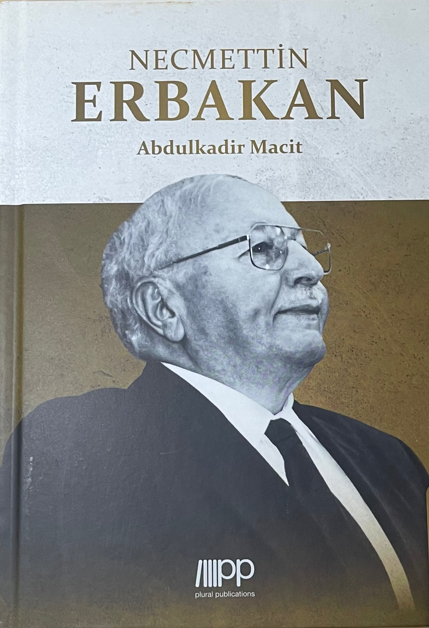 NECMETTIN
ERBAKAN
Abdulkadir Macit